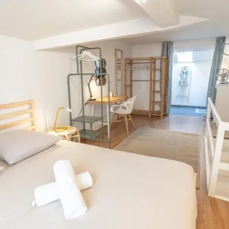 The Lyonnais Lodge - Saxe Gambetta - University Buitenkant foto